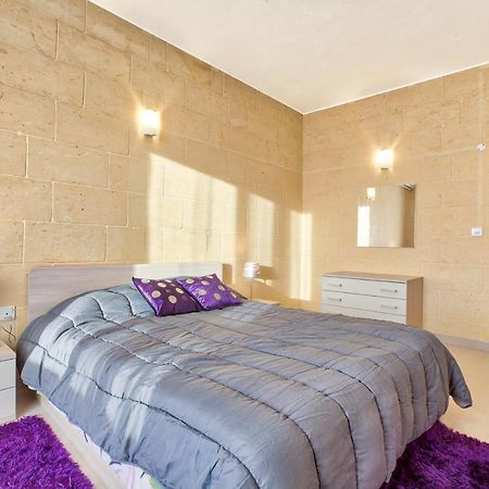Summer Fields Penthouse With Amazing Views Apartment Sannat Exterior photo