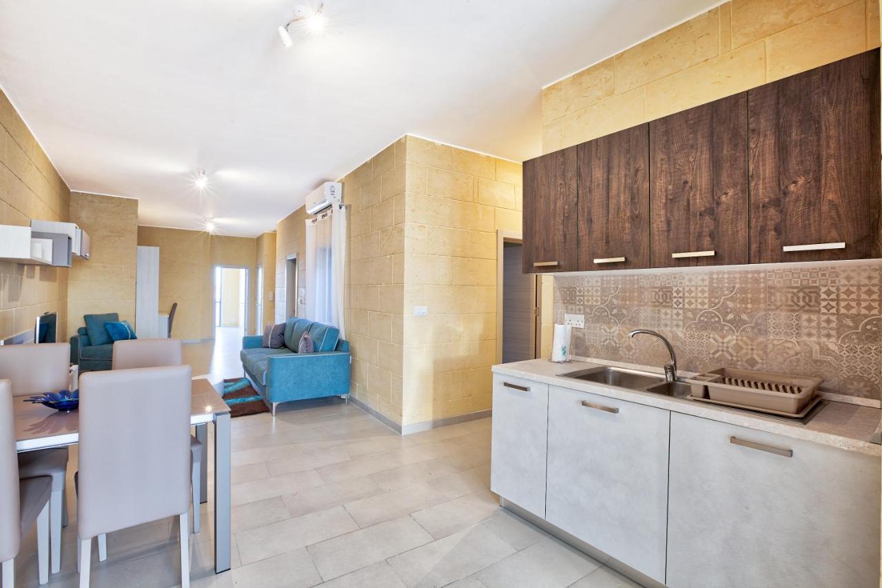 Summer Fields Penthouse With Amazing Views Apartment Sannat Exterior photo
